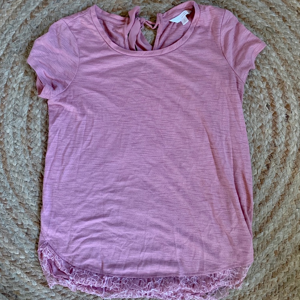 Lace bottomed shirt